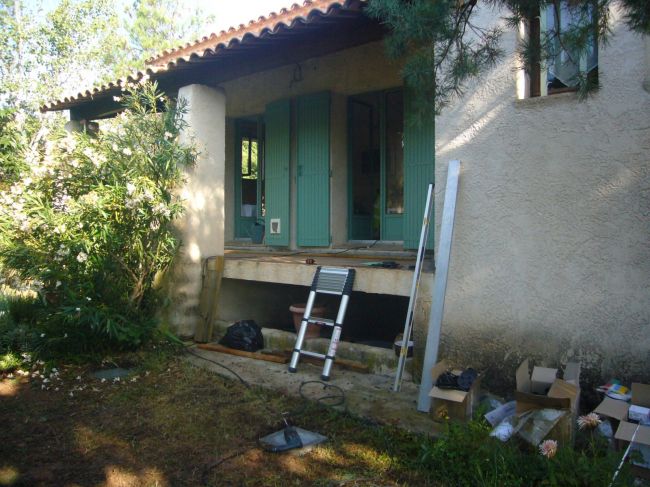 Réaliser une extension de terrasse en bois sur Aix en Provence